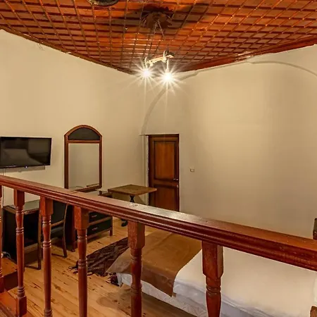 Sari * アンタルヤ