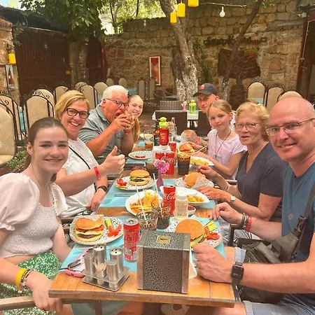 Sari アンタルヤ