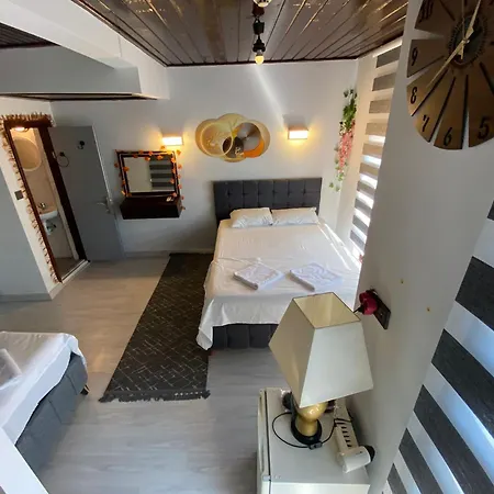 Sari ホームステイ アンタルヤ