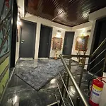 Séjour chez l'habitant Sari *